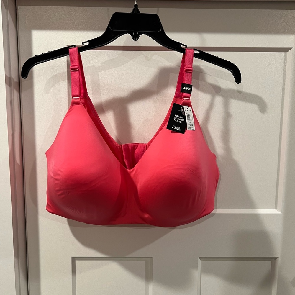 Torrid Hot Pink Bra